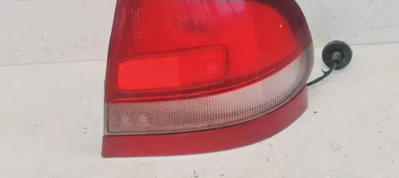 Mazda 626 Rear/tail lights 0421392R