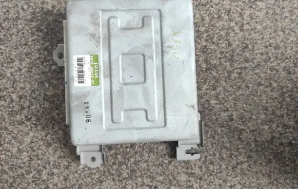 Jaguar XJ X350 Air conditioning/heating control unit 6W9318D493BC C2C26717