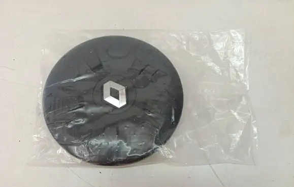 Renault Master III R16 wheel hub/cap/trim 403150034R