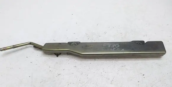 Nissan Primera Fuel main line pipe