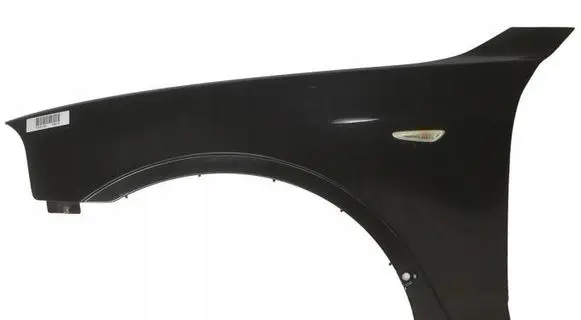 BMW X3 E83 Fender 