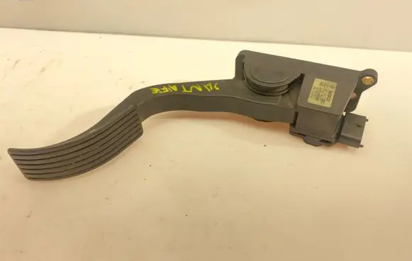 Hyundai Santa Fe Accelerator throttle pedal 0281002557 3270526010 382505620