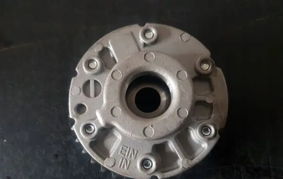 BMW 5 E60 E61 Camshaft pulley/ VANOS 7540346