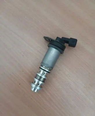 BMW X5M E70 Camshaft vanos timing valve 7561264