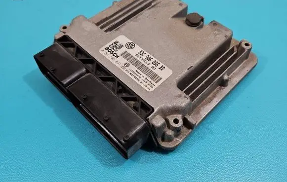 Volkswagen Touran I Engine control unit/module ECU 0261S02091 IMPRK1423162