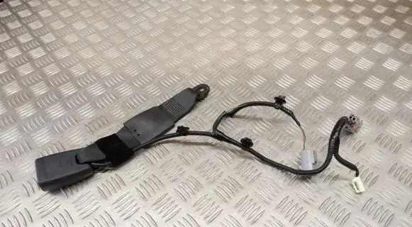 Toyota Highlander XU70 Rear seatbelt buckle 735900E070
