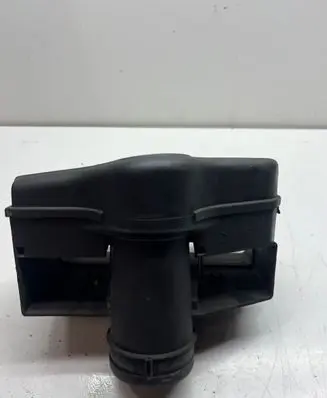 Audi A3 S3 8P Air intake duct part 1K0805962
