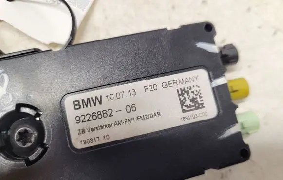 BMW 1 F20 F21 Aerial antenna amplifier 922688206 190817