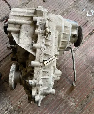 SsangYong Kyron Gearbox transfer box case 