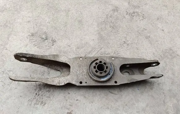 Mercedes-Benz CLA C117 X117 W117 Rear control arm A2463520202