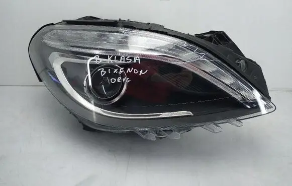 Mercedes-Benz B W246 W242 Headlight/headlamp A2468204061