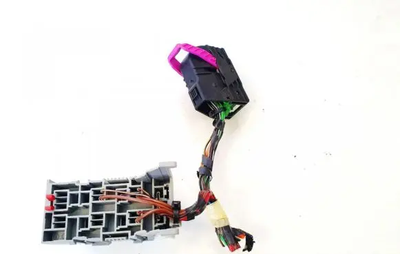 Opel Meriva A Fuse box set 13100504