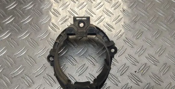 Toyota RAV 4 (XA30) Fog light bracket 5212042020