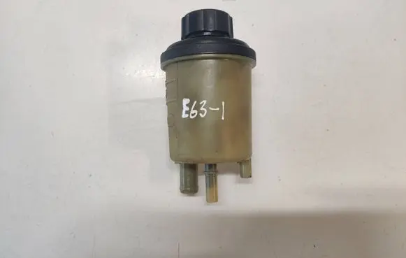Volvo V70 Power steering fluid tank/reservoir 6G913R700BC