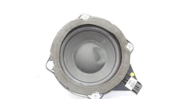 Hyundai i40 Subwoofer speaker 963803Z050