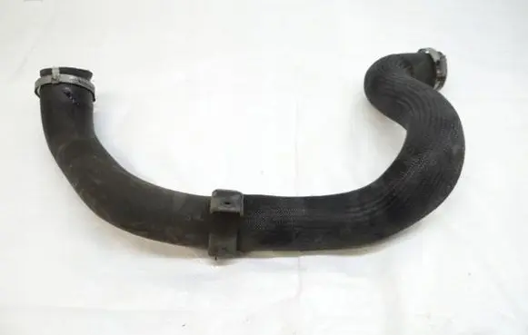 Peugeot 308 Intercooler hose/pipe P37