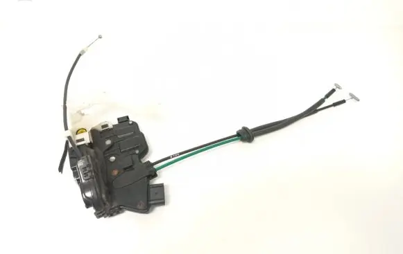KIA Sorento Front door lock