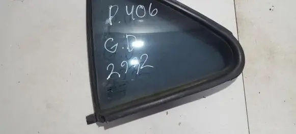 Peugeot 406 Rear vent window glass 