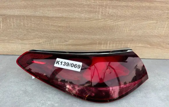 Mercedes-Benz E W213 Rear/tail lights A2149062100
