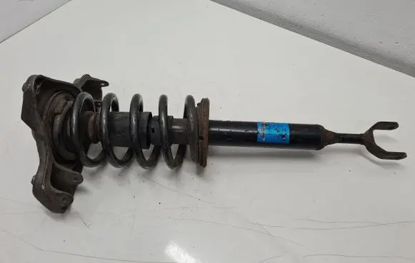 Volkswagen PASSAT B5 Front shock absorber/damper