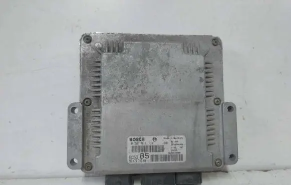 Peugeot 807 Engine control unit/module ECU 9647474680