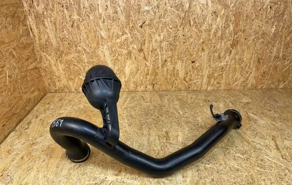 Audi A6 S6 C8 4K Turbo air intake inlet pipe/hose 4K0145673AL