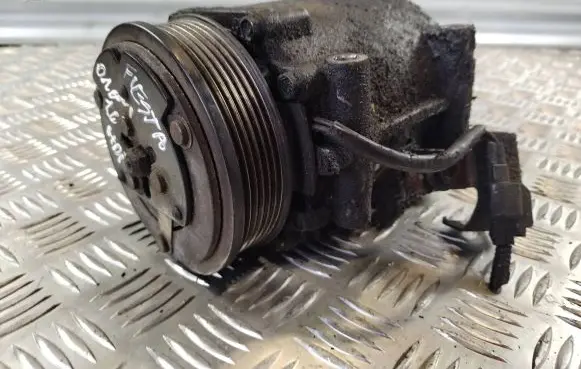 Ford Fiesta Air conditioning (A/C) compressor (pump)