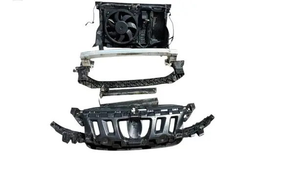 Peugeot 308cc Radiator support slam panel 9674669077
