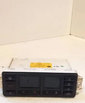 Audi A4 S4 B5 8D Climate control unit 8D0820043H 5HB00650011