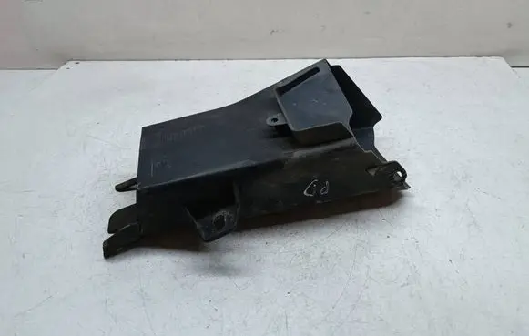 BMW 5 F10 F11 Brake cooling air channel/duct 7200798