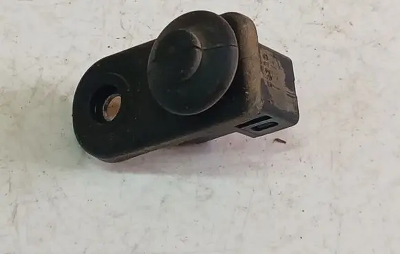 Mitsubishi Grandis Front door sensor 
