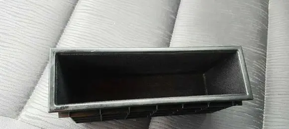Skoda Octavia Mk1 (1U) Glove box 1U0858950A