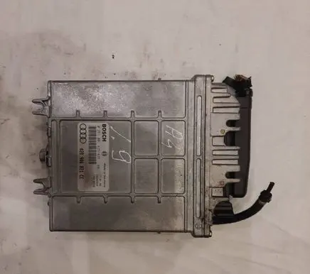 Audi A4 S4 B5 8D Engine control unit/module 028906021CE 28SA2850 0281001425