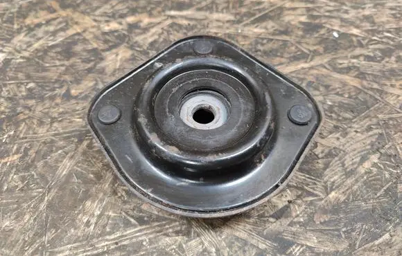 Chrysler PT Cruiser Front upper strut mount 