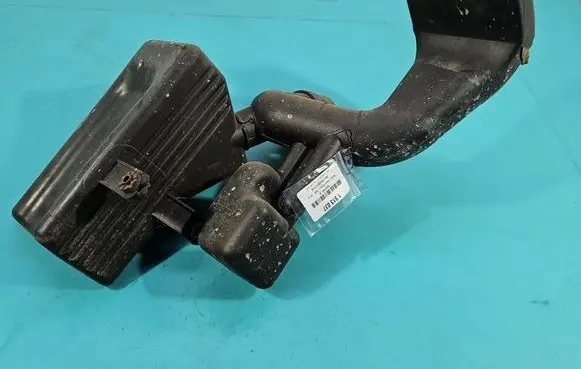 Suzuki Grand Vitara II Intake resonator 65J-R03 IMPRK1513037
