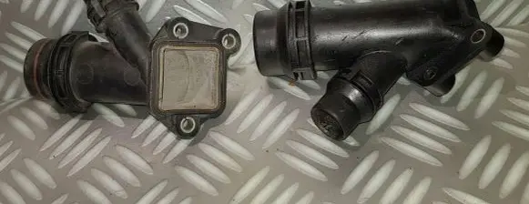 BMW X5 E70 Engine coolant pipe/hose 2247744