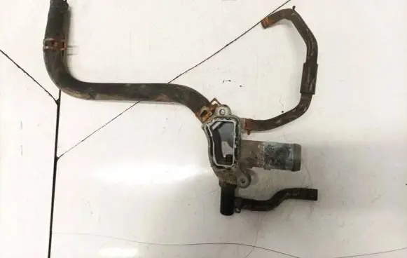 Honda FR-V Engine coolant pipe/hose