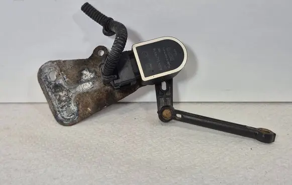 Mercedes-Benz E W212 Headlight/headlamp level sensor A0045429918 5428 060612