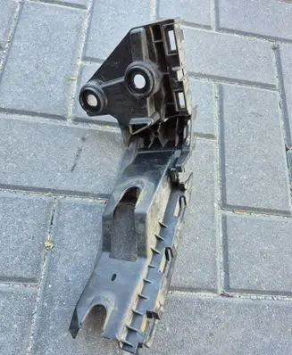 Volkswagen Golf VIII Rear bumper mounting bracket 5H9807393E
