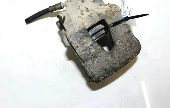 Volkswagen Golf IV Front brake caliper