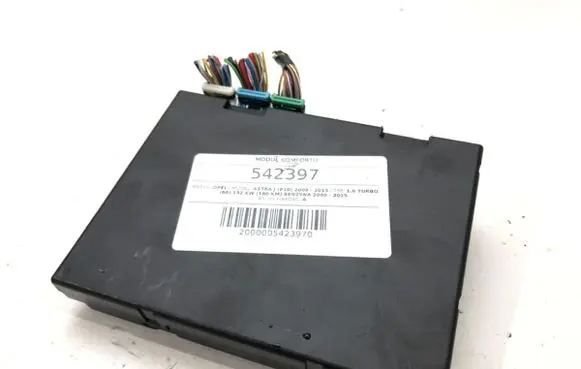 Opel Astra J Central body control module 13579056