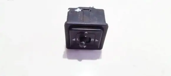 Mitsubishi Galant Wing mirror switch 2775