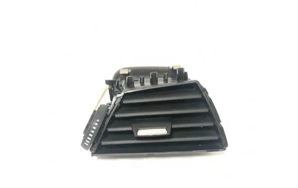BMW 1 F20 F21 Dashboard side air vent grill/cover trim 9205356
