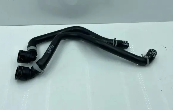 Volkswagen Touran III Engine coolant pipe/hose 5QF122157AB 5QF122157AN