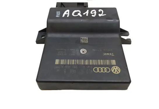 Audi Q7 4L Gateway control module 4L0907468B