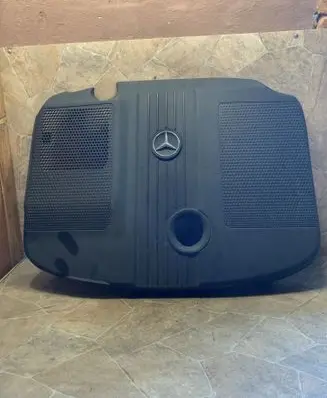 Mercedes-Benz C W204 Engine cover (trim) 510102167