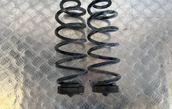 Audi A4 S4 B8 8K Rear coil spring