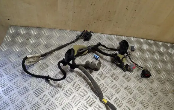 Volvo XC70 Rear door wiring loom 31374824