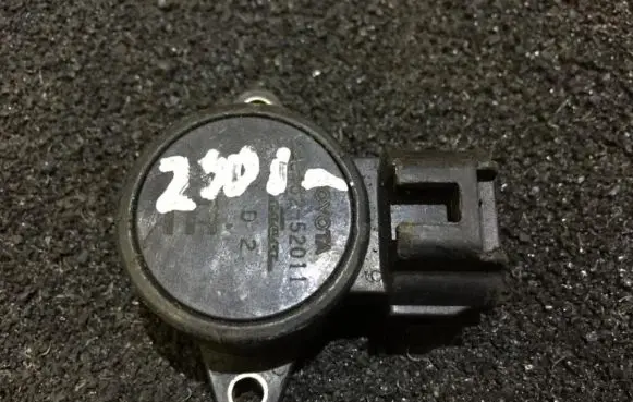 Peugeot 107 Throttle valve position sensor 8945252011