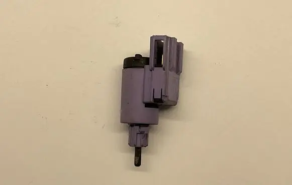 Volkswagen Golf IV Brake pedal sensor switch 24760